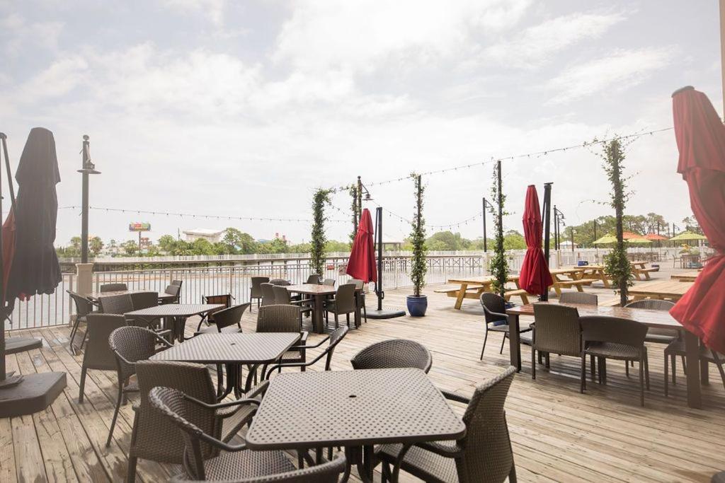 Sea-Renity At Laketown Wharf #1607 By Nautical Properties Panama City Beach Esterno foto